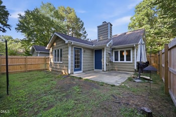 4217 Pin Oak Dr, Durham, NC 27707