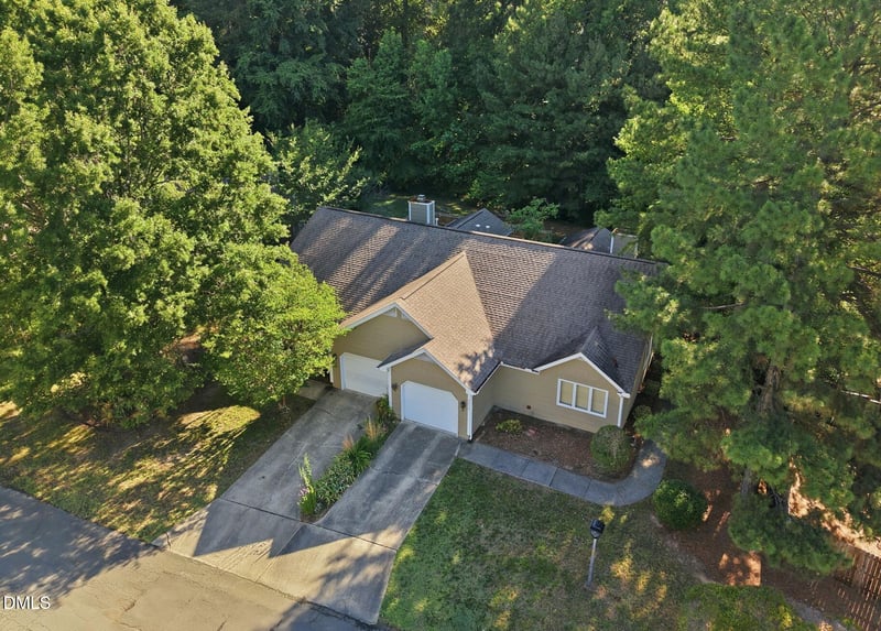4217 Pin Oak Dr, Durham, NC 27707