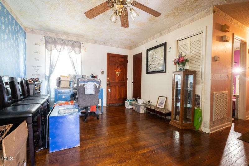 4219 Hilltop Needmore Rd, Fuquay Varina, NC 27526