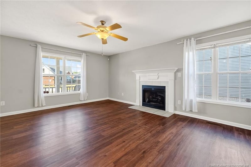 4219 Pete Warner Ct, Hope Mills, NC 28348