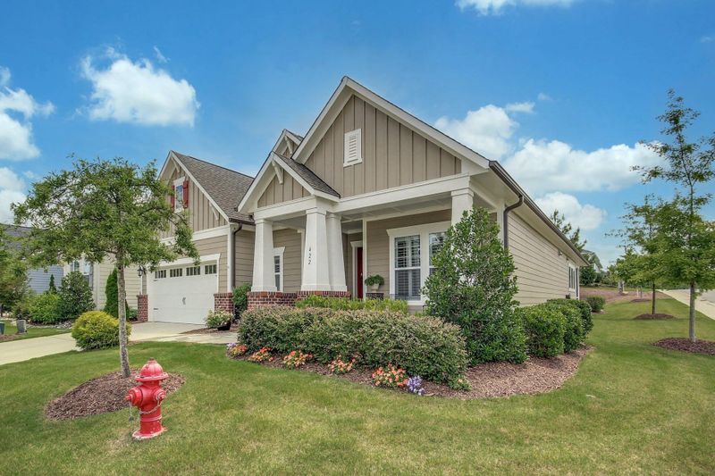 422 Abercorn Cir, Chapel Hill, NC 27516