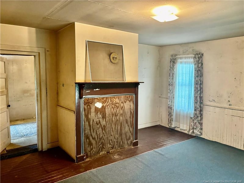 422 Adam St, Fayetteville, NC 28301