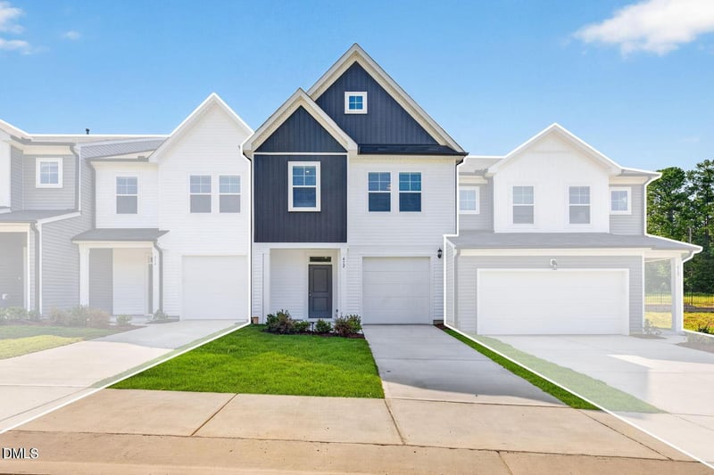 422 Barrington Key Dr, Zebulon, NC 27597