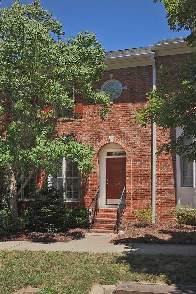 422 Copperline Dr, Chapel Hill, NC 27516