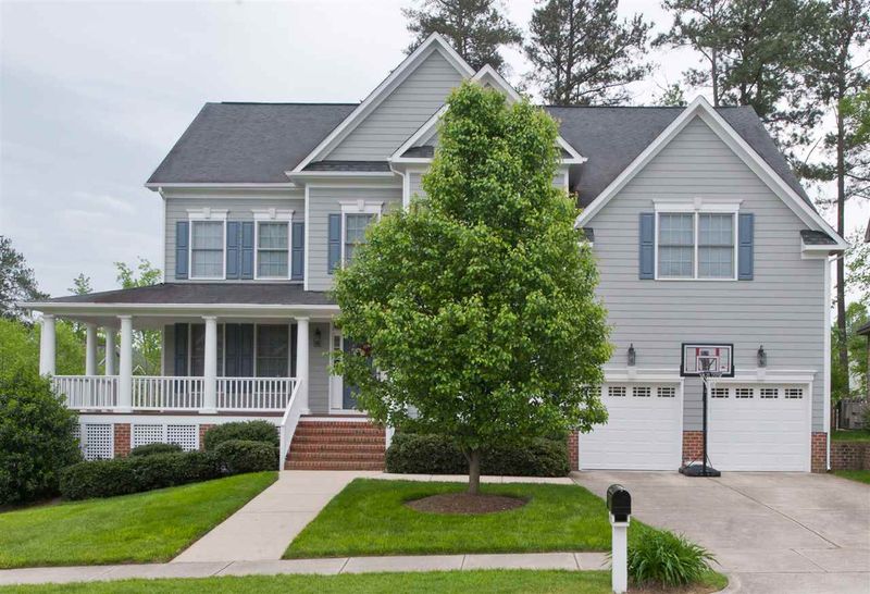 422 Frontgate Dr, Cary, NC 27519