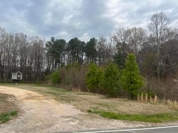 422 Johnson Town Rd, Zebulon, NC 27597