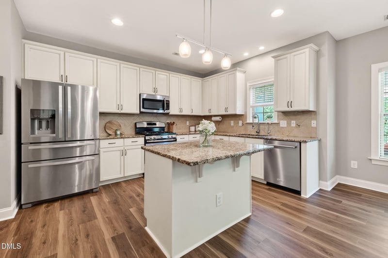 422 Lone Pine Loop, Fuquay Varina, NC 27526