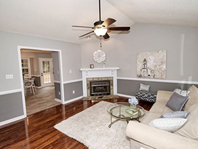 422 Pennyroyal Ln, Garner, NC 27529