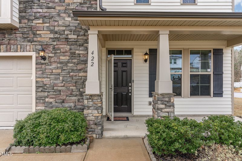 422 Rolling Meadows Dr, Clayton, NC 27527