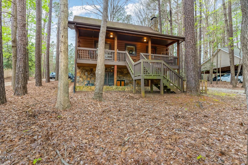 422 Shawnee Dr, Louisburg, NC 27549