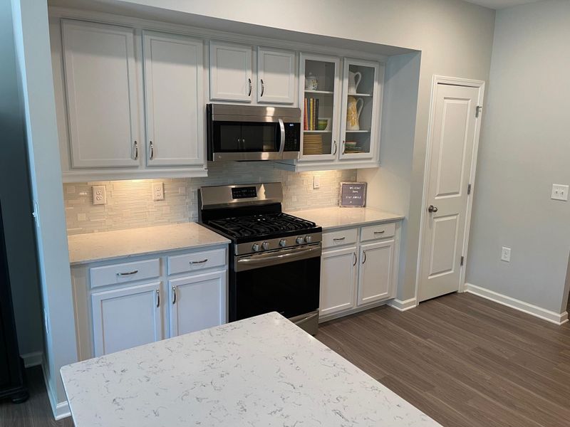 422 Summit Trail Dr, Hillsborough, NC 27278