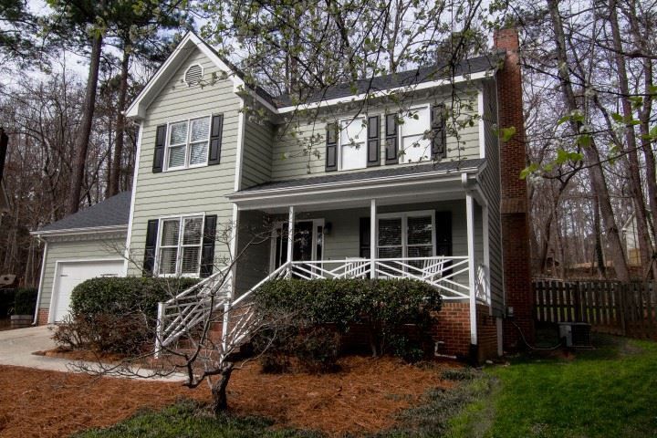 4220 Holly Stream Ct, Apex, NC 27539