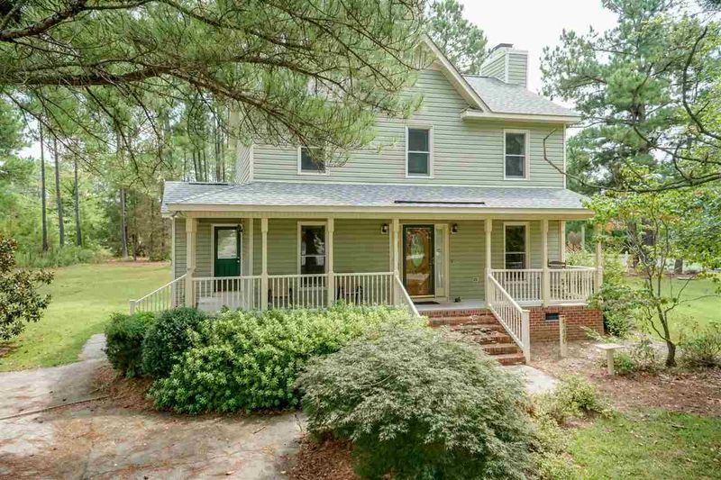 4220 Nectarine Dr, Raleigh, NC 27616