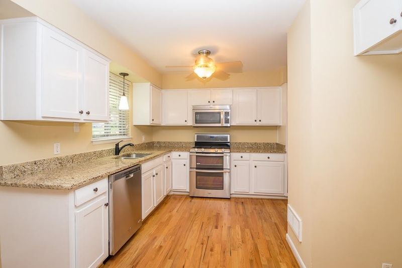 4220 Rowan, Raleigh, NC 27609