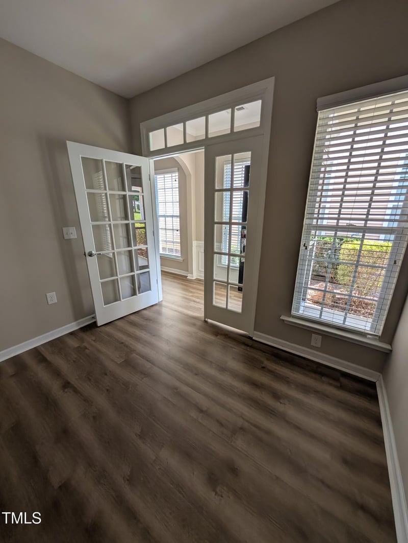 4221 Del Webb Ave, Cary, NC 27519