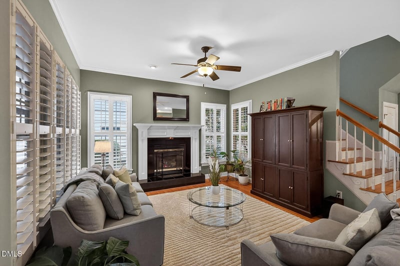 4221 Falls River Ave, Raleigh, NC 27614