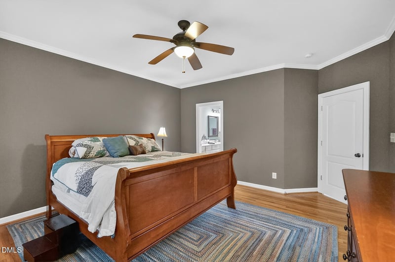 4221 Falls River Ave, Raleigh, NC 27614