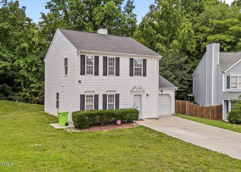 4221 Ivy Hill Rd, Raleigh, NC 27616