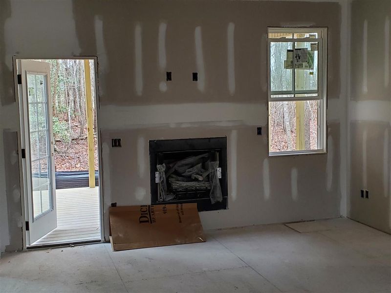 4221 Marsh View Ln, Zebulon, NC 27597