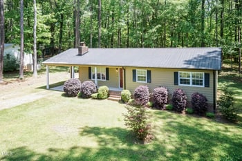 4221 River Run Dr, Sanford, NC 27332