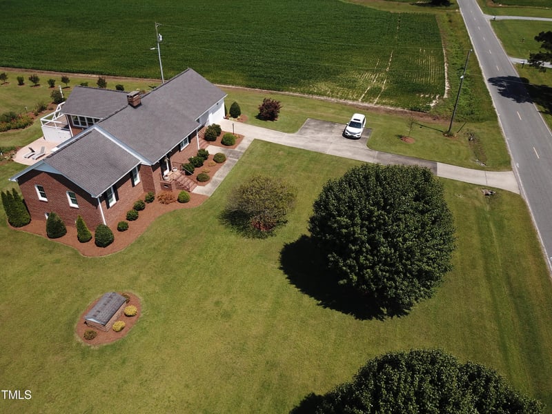 4221 Zacks Mill Rd, Angier, NC 27501