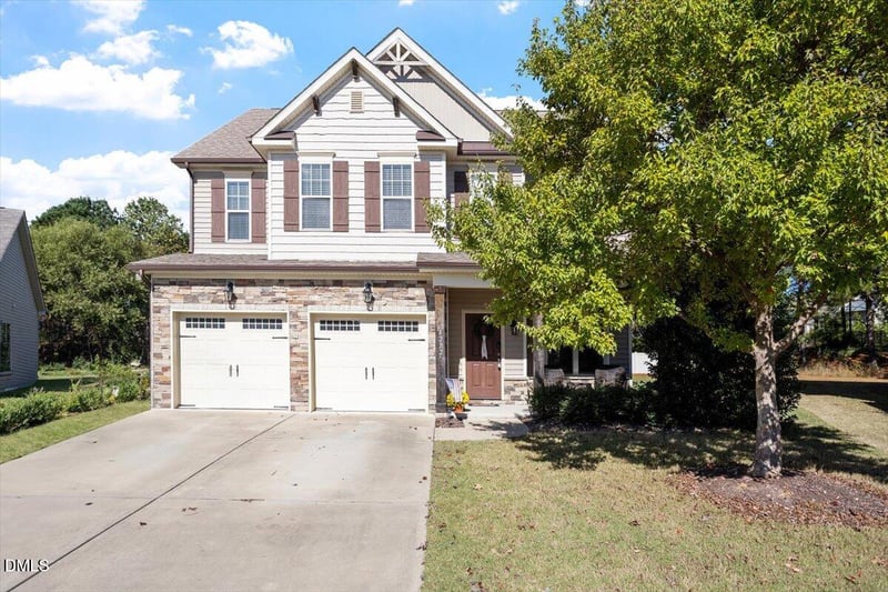 4222 Vineyard Ridge Dr, Zebulon, NC 27597