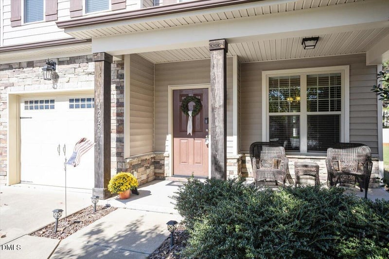 4222 Vineyard Ridge Dr, Zebulon, NC 27597