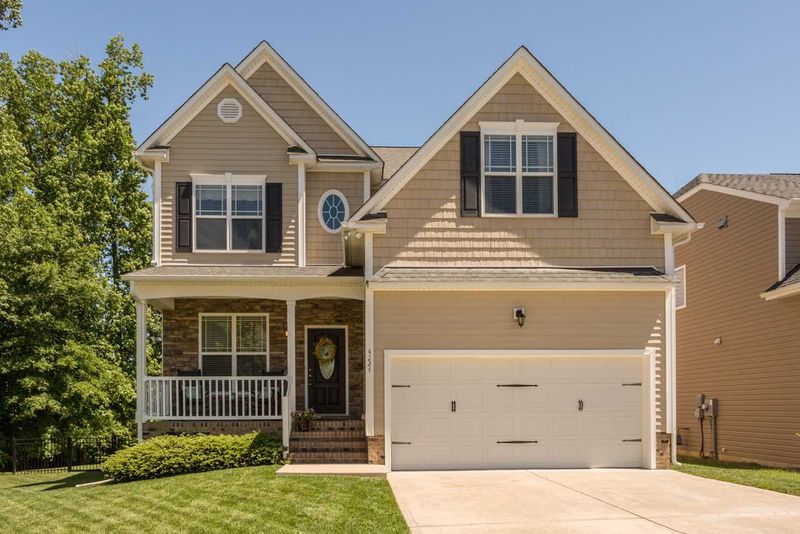 4224 White Kestrel Dr, Raleigh, NC 27616