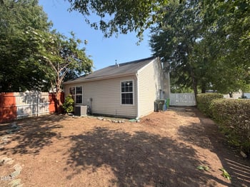 4225 Lake Woodard Dr, Raleigh, NC 27604