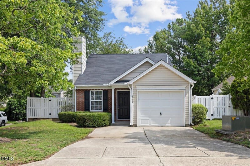 4225 Lake Woodard Dr, Raleigh, NC 27604