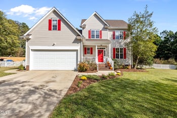 4225 Olive Hill Dr, Holly Springs, NC 27540