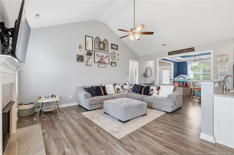 4225 Pleasantburg Dr, Fayetteville, NC 28312