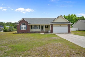 4225 Redmill Ln, Hope Mills, NC 28348