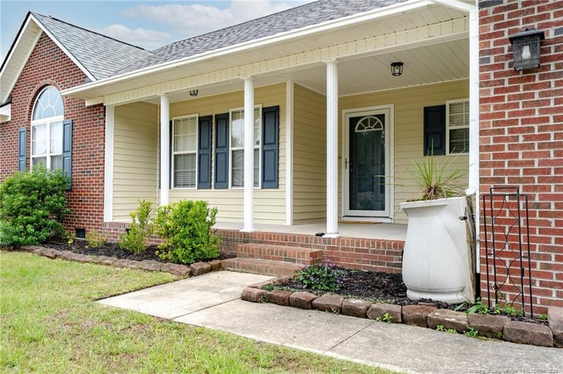 4225 Redmill Ln, Hope Mills, NC 28348