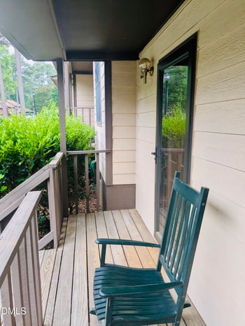 4225 The Oaks Dr, Raleigh, NC 27606