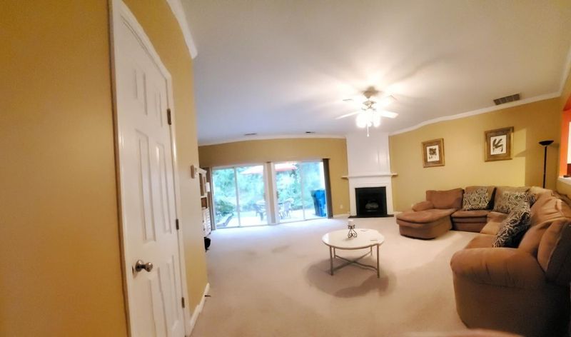 4226 Vienna Crest Dr, Raleigh, NC 27613