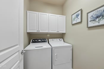 4227 Del Webb Ave, Cary, NC 27519