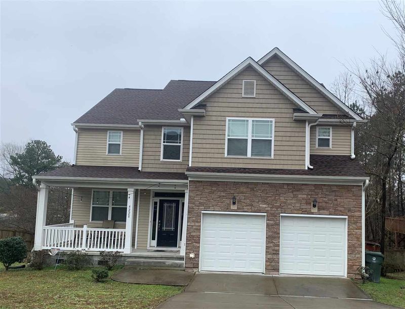 4228 Prelude St, Raleigh, NC 27616