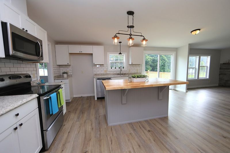 4229 Hopkins Rd, Middlesex, NC 27557