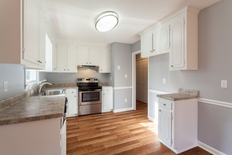 4229 Timberbrook Dr, Raleigh, NC 27616