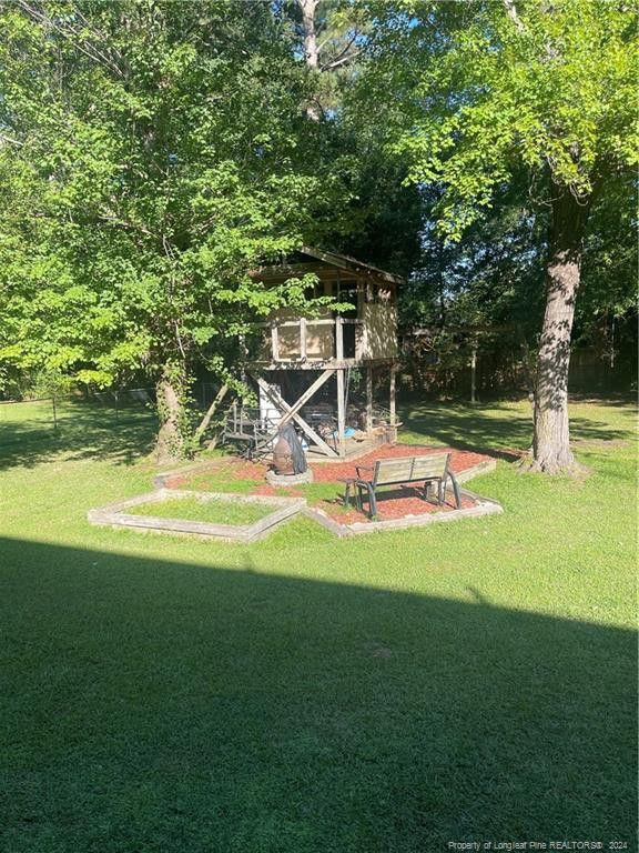 423 Abbott Dr, Sanford, NC 27330