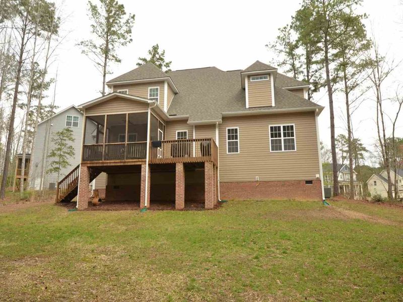 423 Ainsley Ct, Clayton, NC 27527