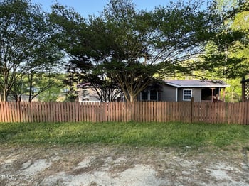 423 Carroll St, Apex, NC 27539