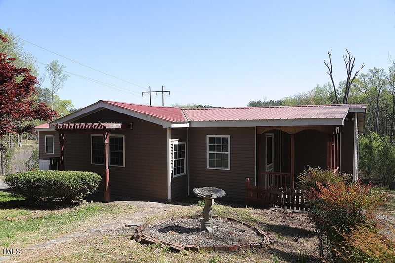 423 Carroll St, Apex, NC 27539