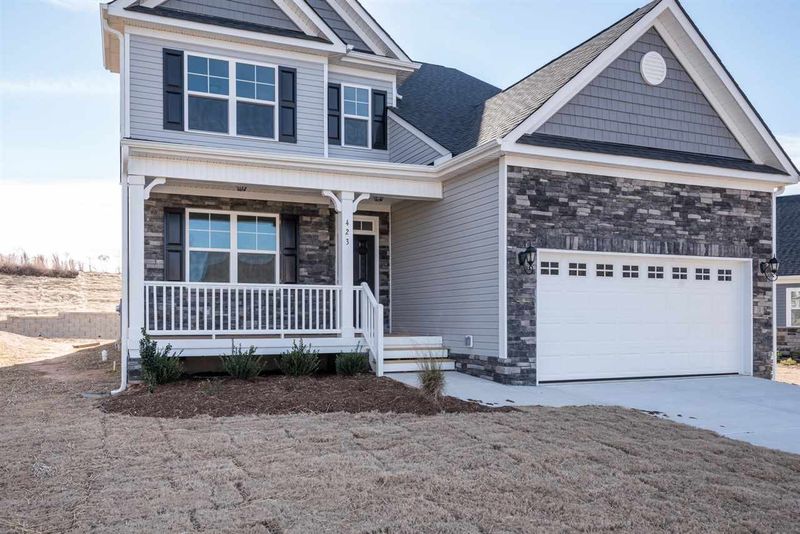 423 Grey Hawk Dr, Garner, NC 27529