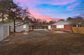 423 Morningside Dr, Fayetteville, NC 28311