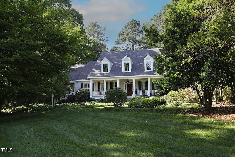 423 Oakland Dr, Raleigh, NC 27609