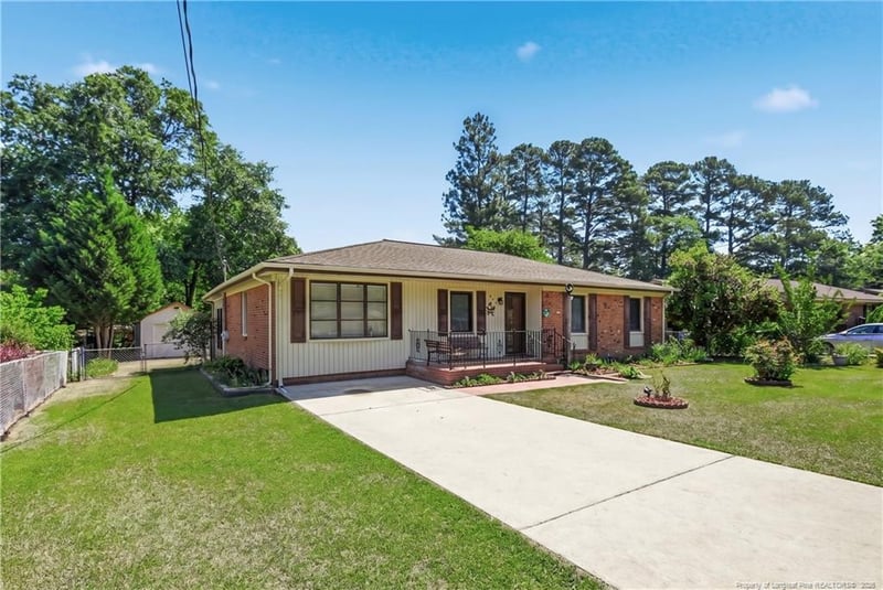 423 Perth St, Fayetteville, NC 28314
