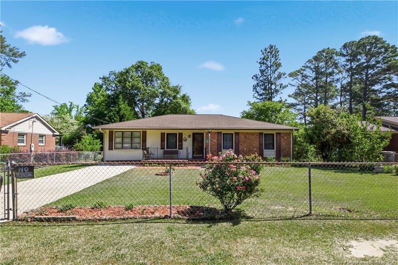 423 Perth St, Fayetteville, NC 28314