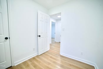 423 Rockspring St, Henderson, NC 27536